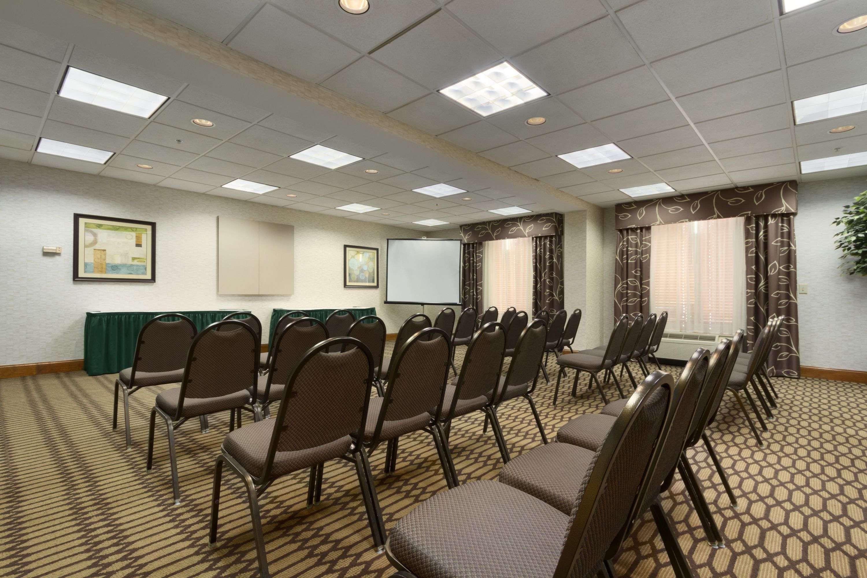 Independent Sphc Cross Creek Inn & Suites Fayetteville Exteriör bild